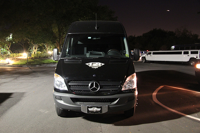 15 Passenger Limo Bus 15 Passenger Limo Bus